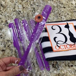 💕5/$15 Silicone Butter Icing Spatula, Set of 5, NEW in Purple